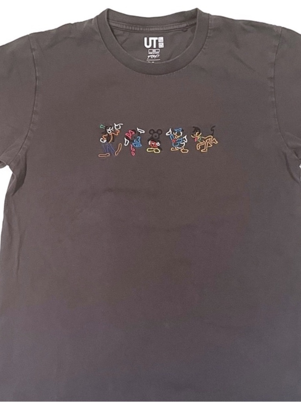 Uniqlo Disney Mickey and Friends T shirt Grey Embroidered Size XS 100% Cotton